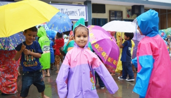 Gurukul International School Haldwani organized Rainy Day joy for Nursery, LKG and UKG students. The children brought the raincoat, umbrellas and danced under artificial showers sprinkled on them, They enjoyed splashing of the water, They have great fun.