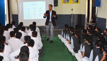Mr. Harish Pundeer conducted a workshop / career counselling on 25.04.2024