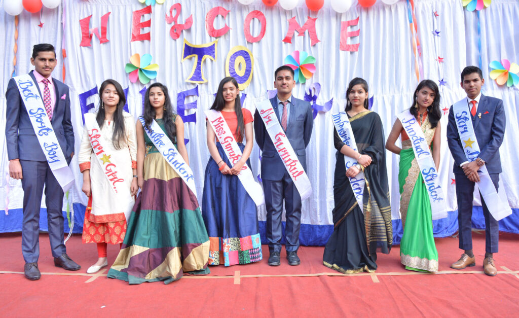 THE STUDENTS OF CLASS XI ARRANGED FARE WELL PARTY WITH ALL FLAVORS. A ...